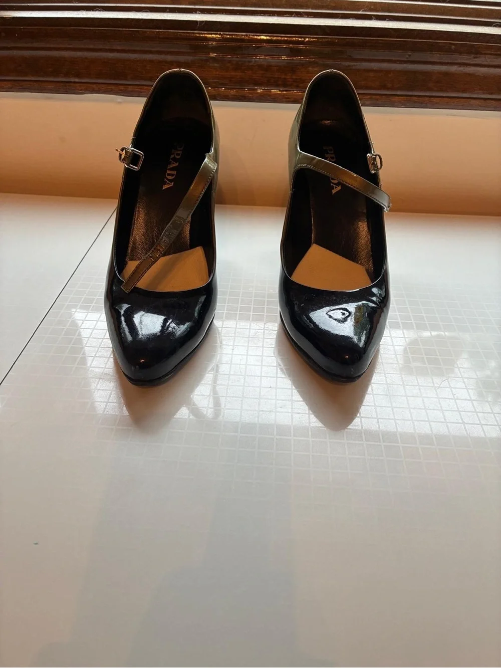 靴 Prada Mary Jane Black Strap Heels 38 Prada | Shoes | Prada Black Patent Leather Mary Jane Heels With